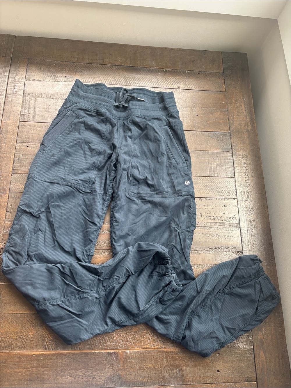 Lululemon studio pants (lined) size 4